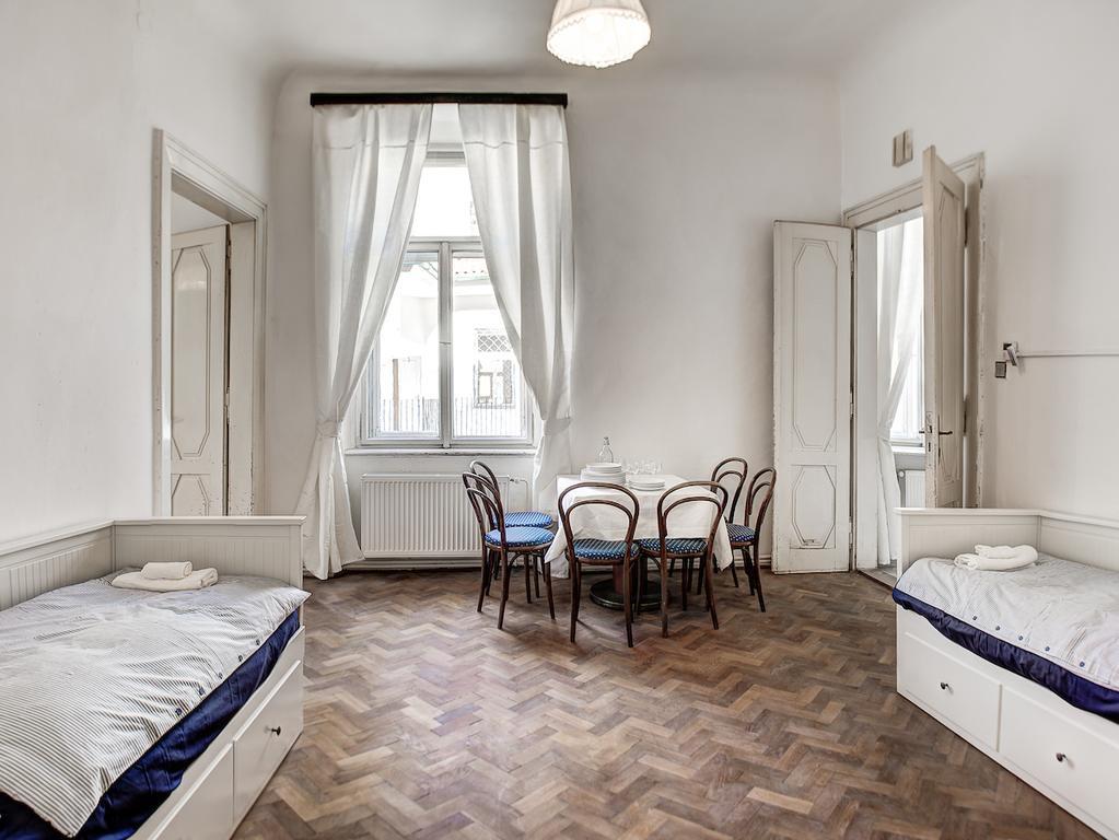 Apartament Temporary *
