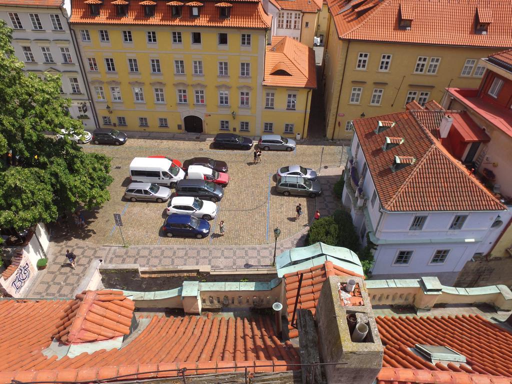 Temporary Praga
